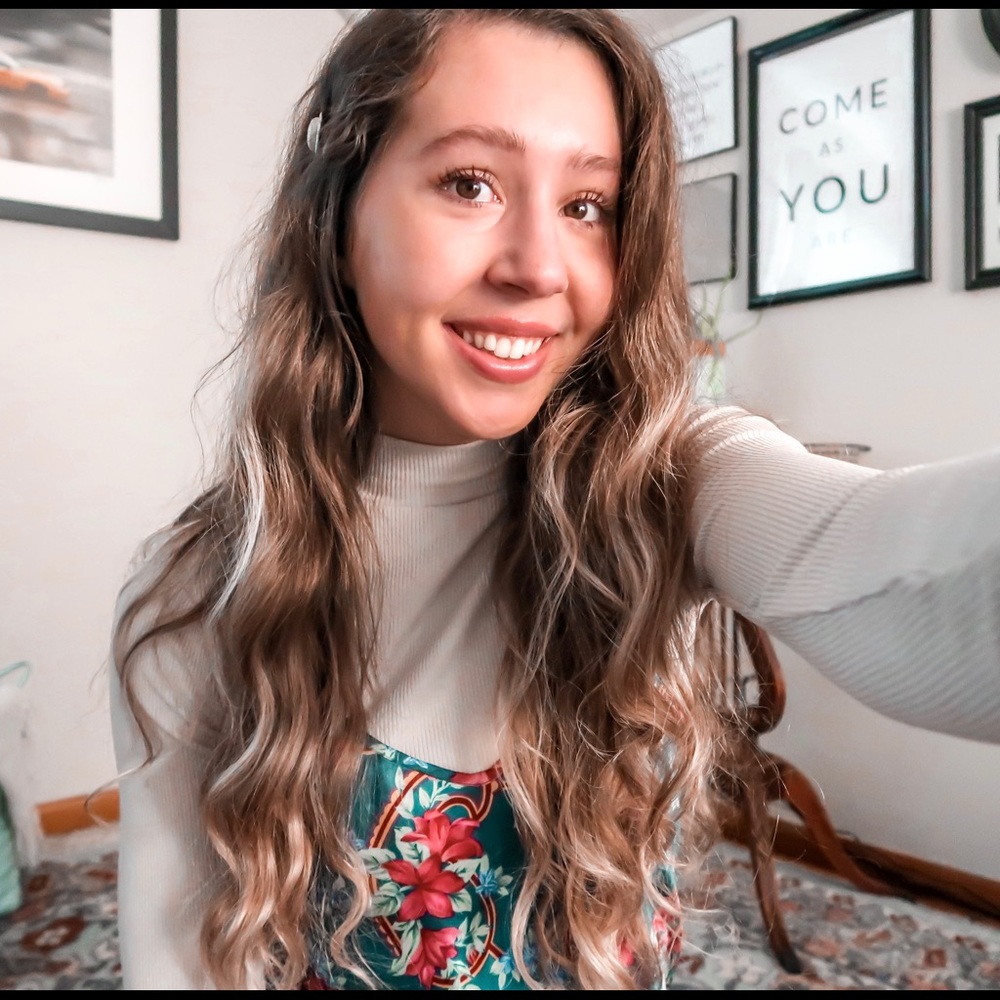 Meet your Posher, Molly